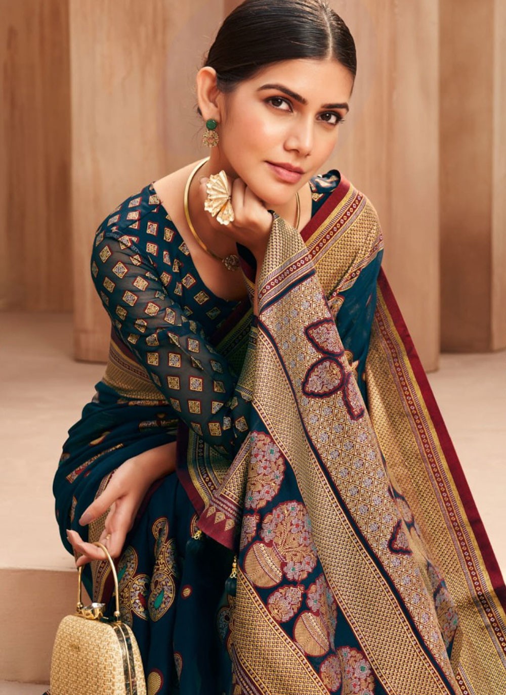 Weaving Zari Georgette Morpeach Saree S14481