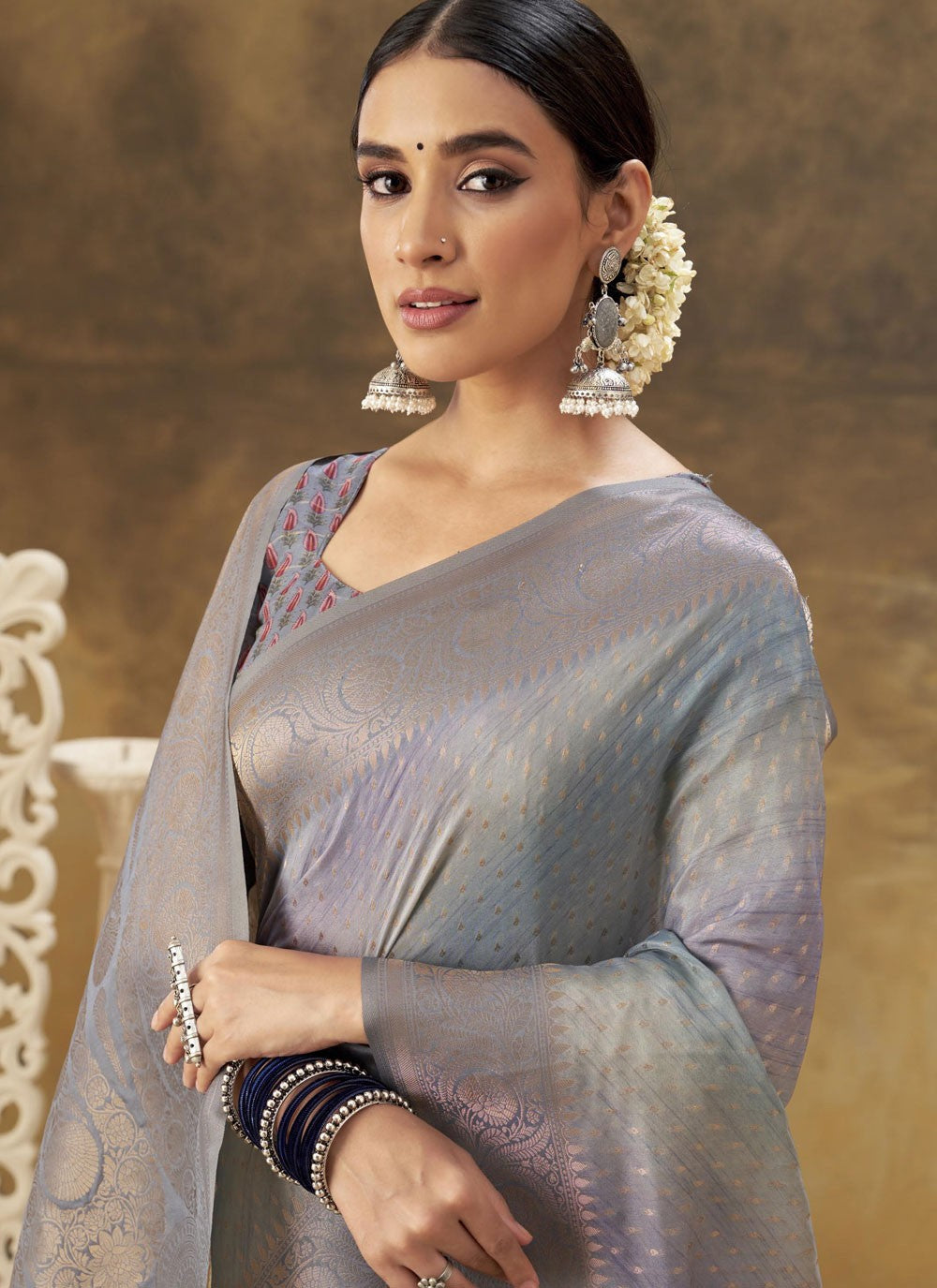 Traditional Weaving Zari Lavender Silk Saree S13315