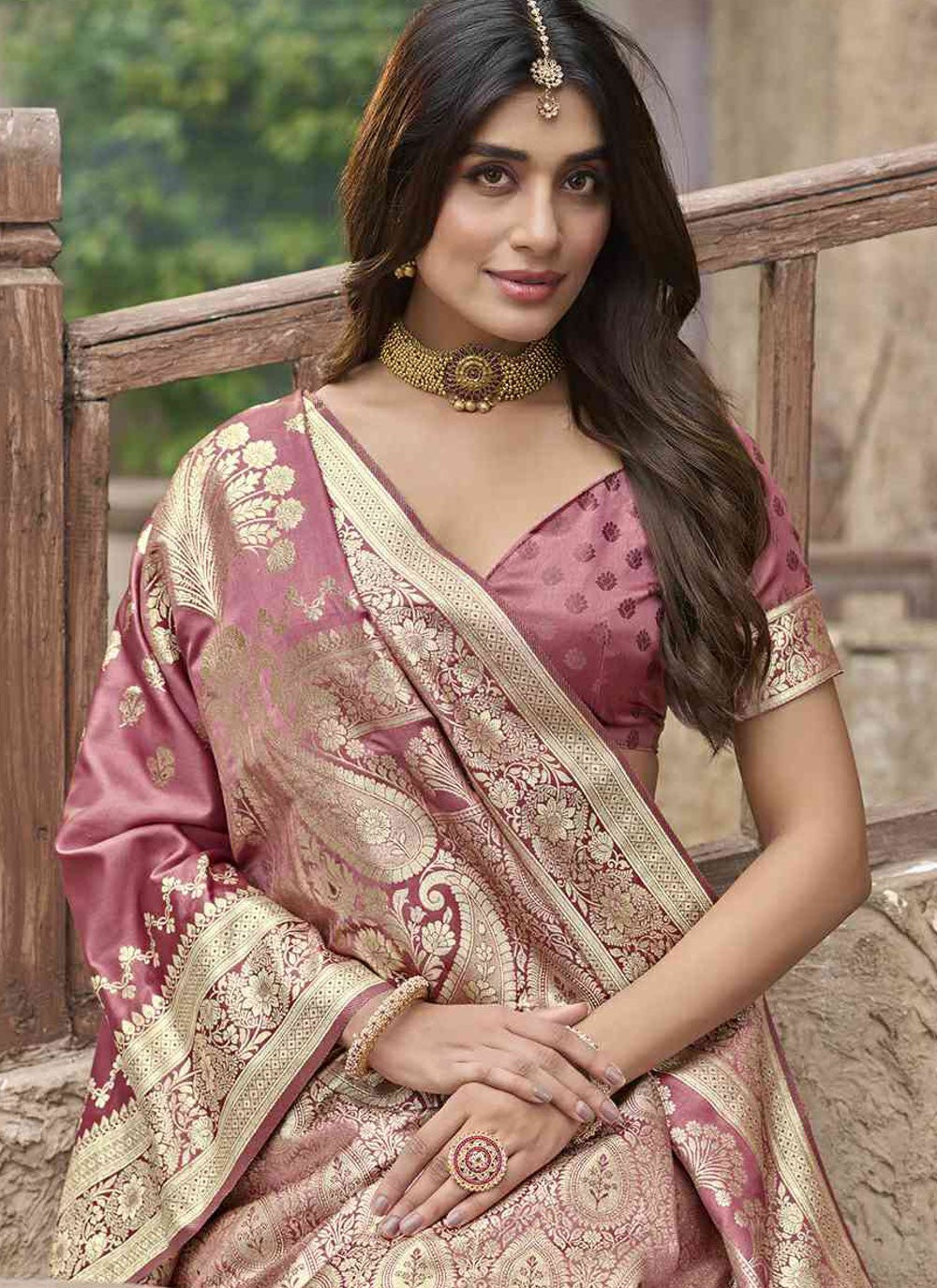 Pink Silk Traditional Saree Weaving Zari S20367