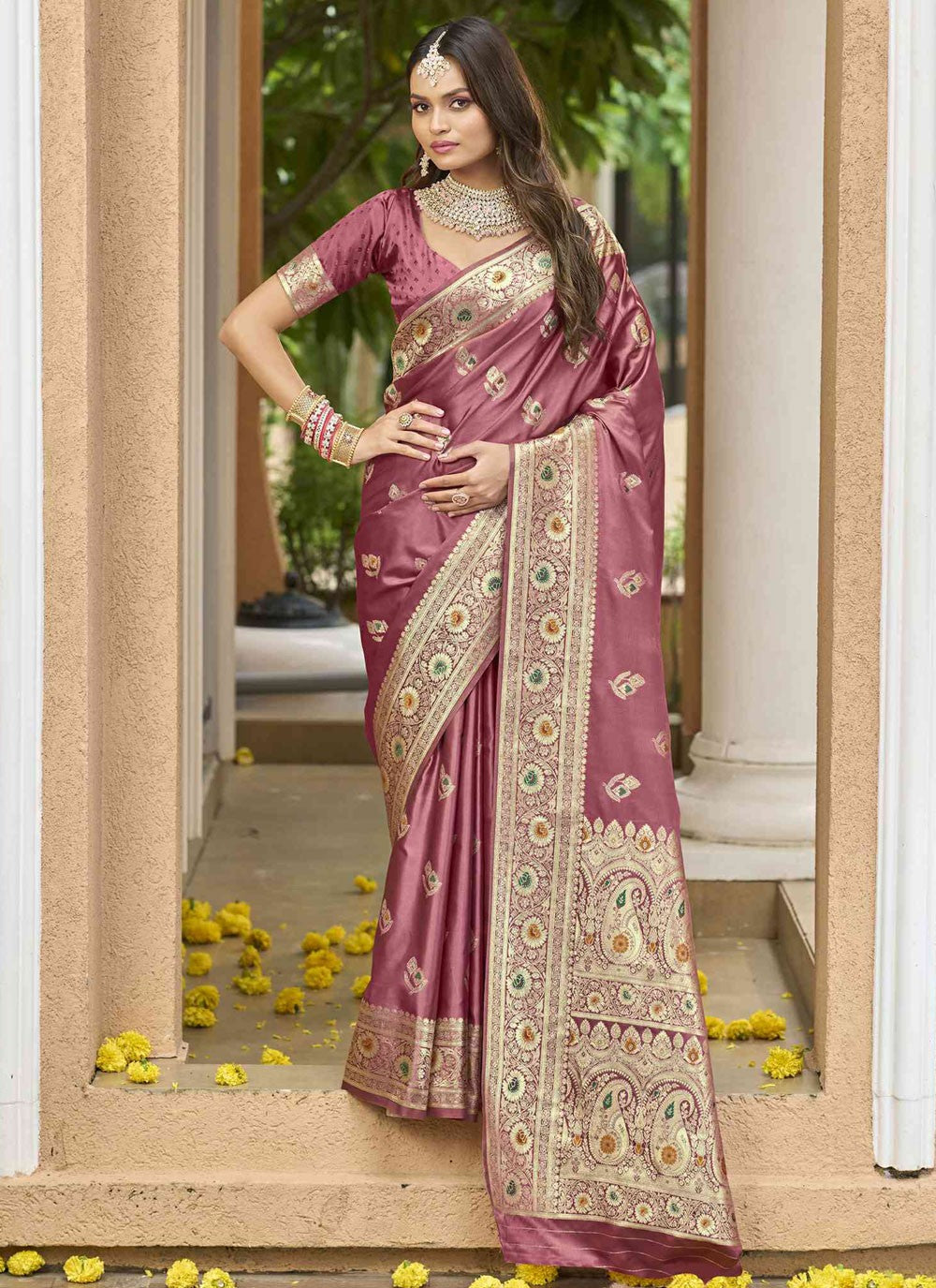 Pink Silk Classic Saree Weaving Zari S20380