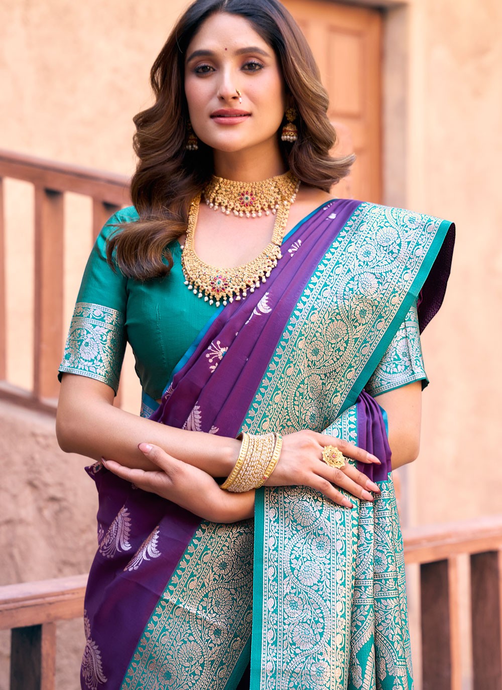 Contemporary Weaving Zari Purple Silk Saree S13283