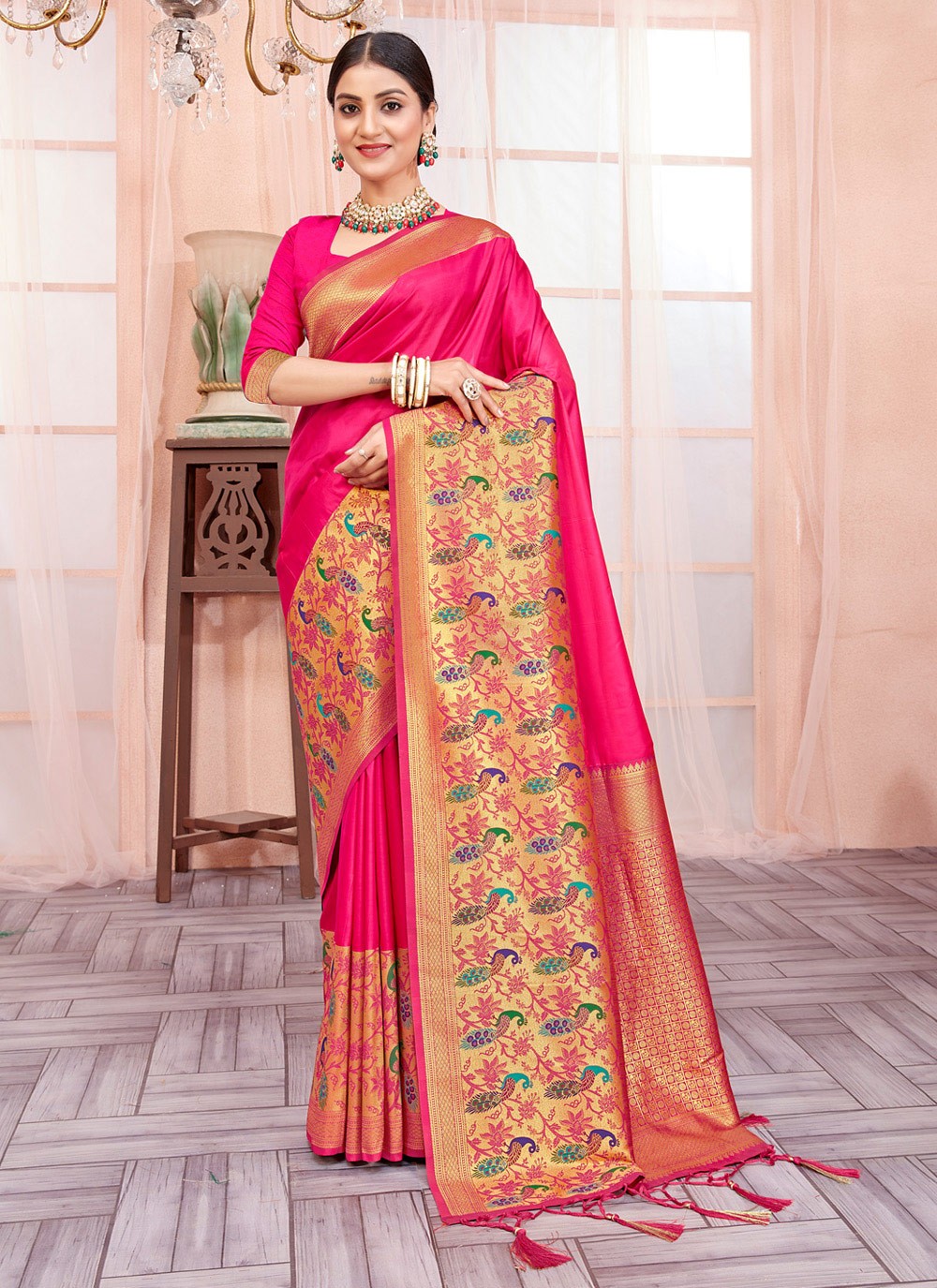 Traditional Weaving Zari Silk Saree - S5110