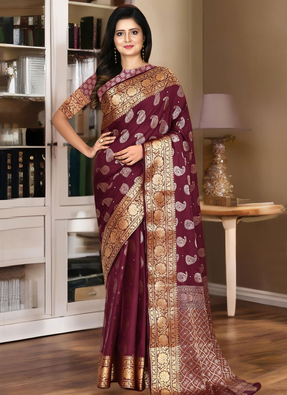 Weaving Zari Kanjivaram Silk Wine Trendy Saree S15529