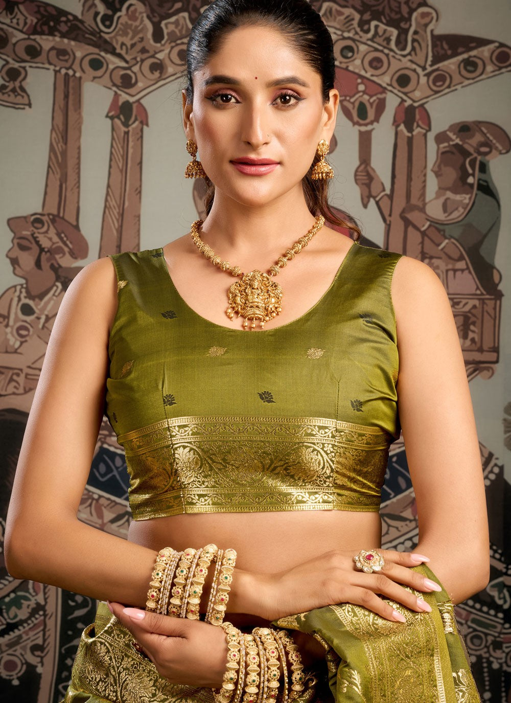 Green Silk Trendy Saree Woven S20274