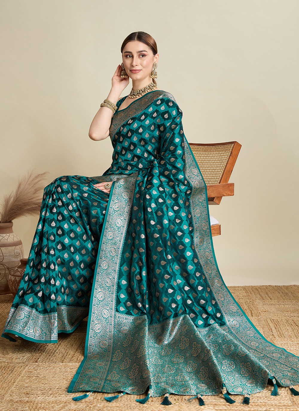 Sea Green Satin Silk Classic Saree Woven S16828