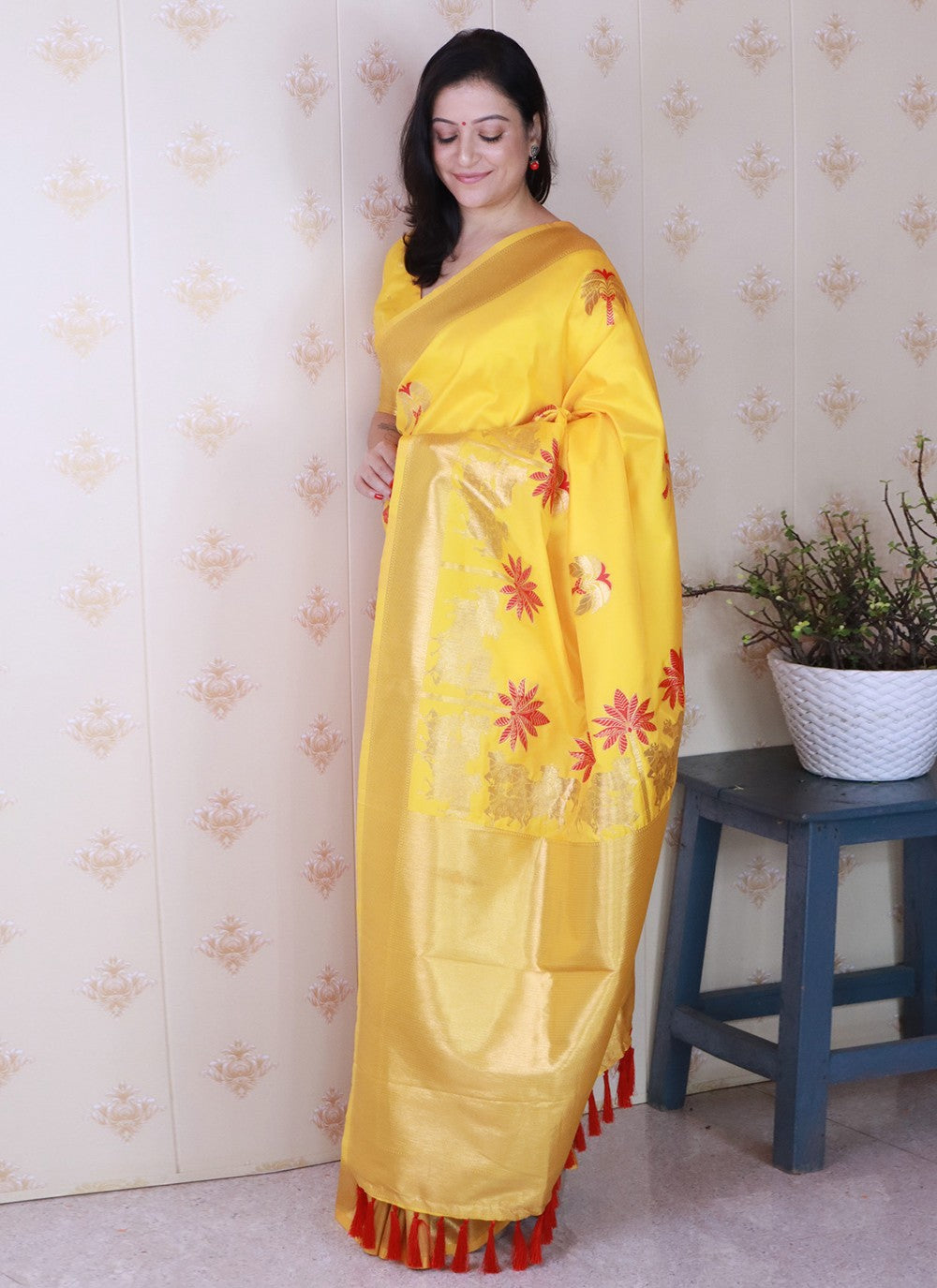 Yellow Silk Classic Saree Meenakari, Woven S19476