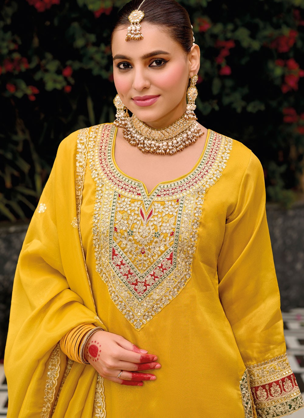 Salwar Suit Embroidered Yellow Shimmer T5520