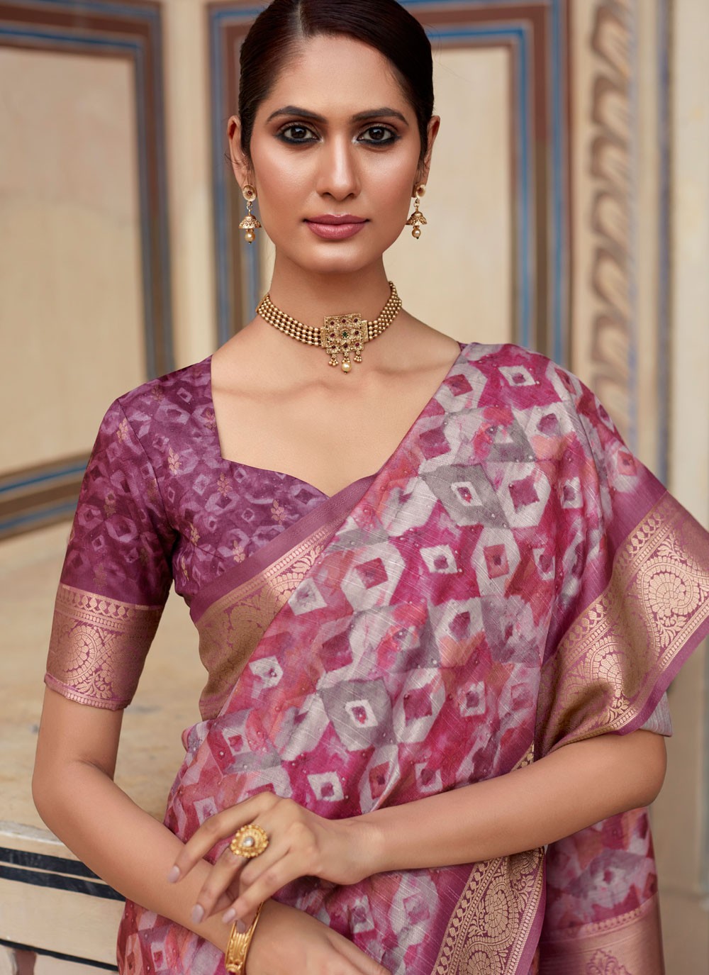 Purple Handloom Silk Classic Saree Abstract Print, Border Work, Zari S15752