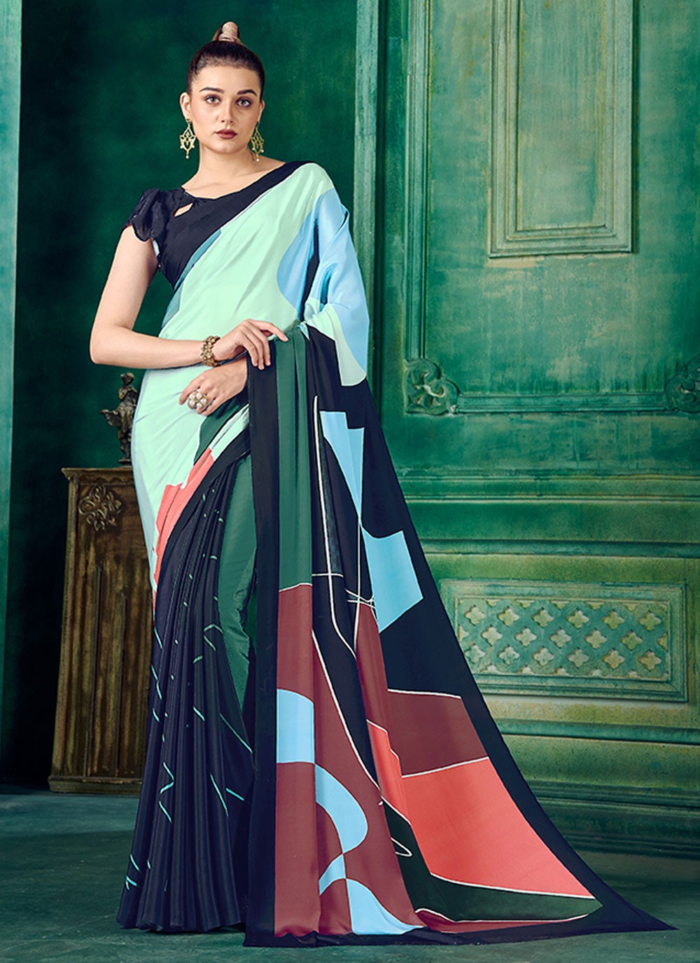 Classic Abstract Print Pure Crepe Saree - S7166