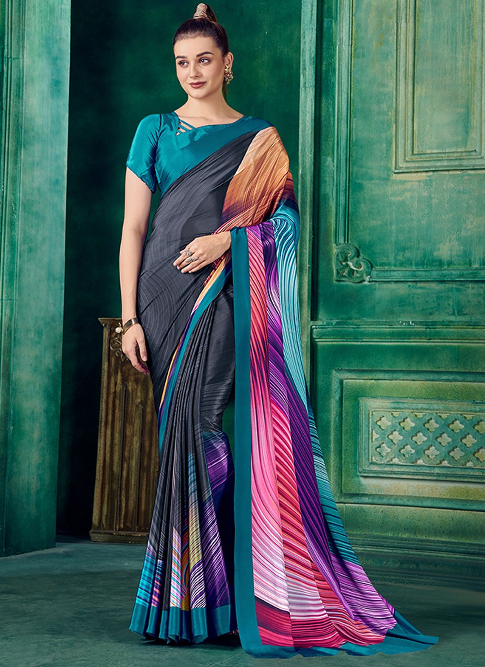 Classic Abstract Print Pure Crepe Saree - S7166