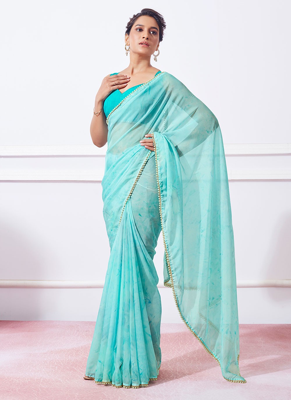 Trendy Lace Organza Saree - S4936