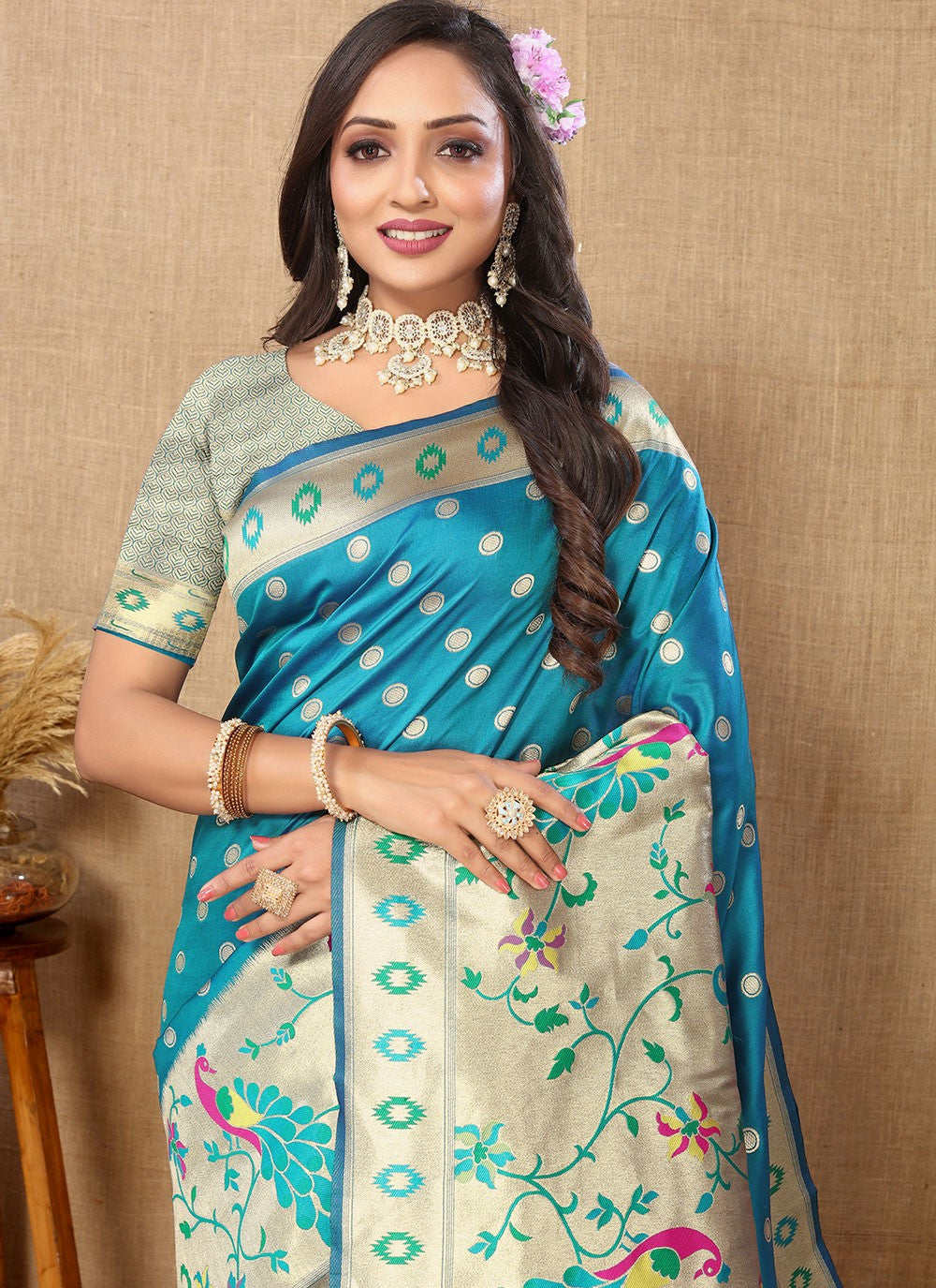 Classic Weaving Zari Silk Saree - S5622