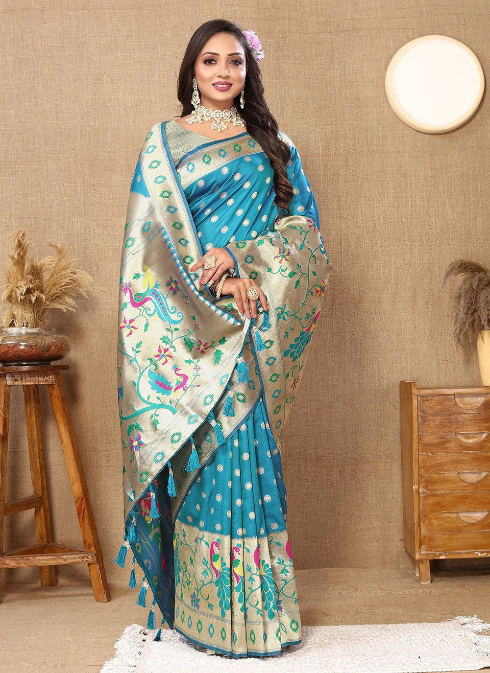 Classic Weaving Zari Silk Saree - S5622