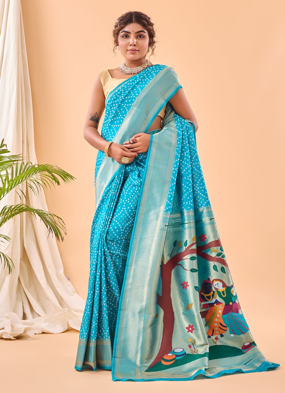 Classic Woven Silk Saree - S4397
