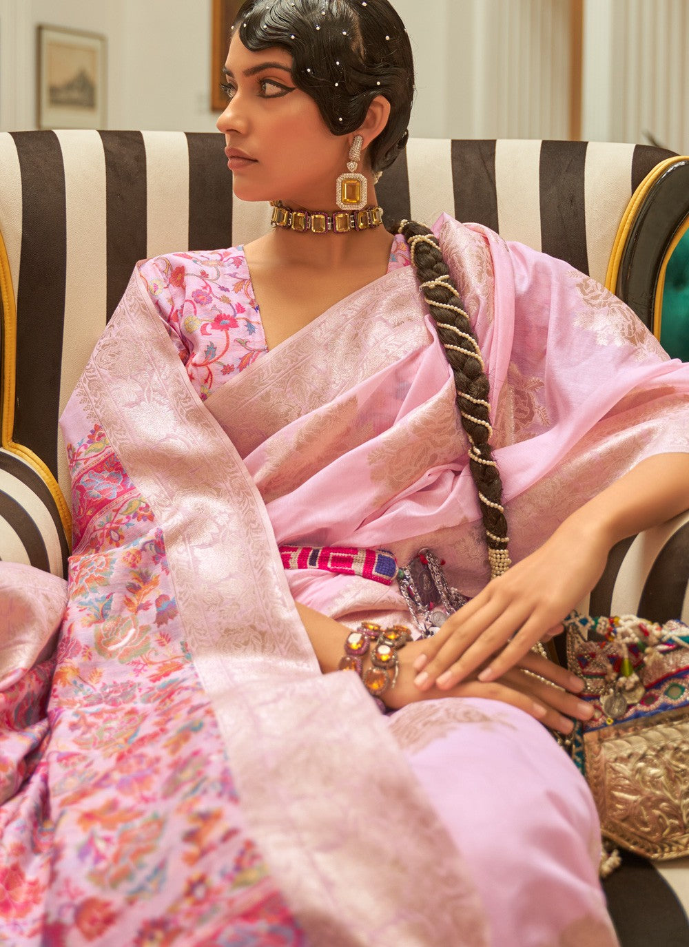 Classic Weaving Zari Art Silk Saree - S3684