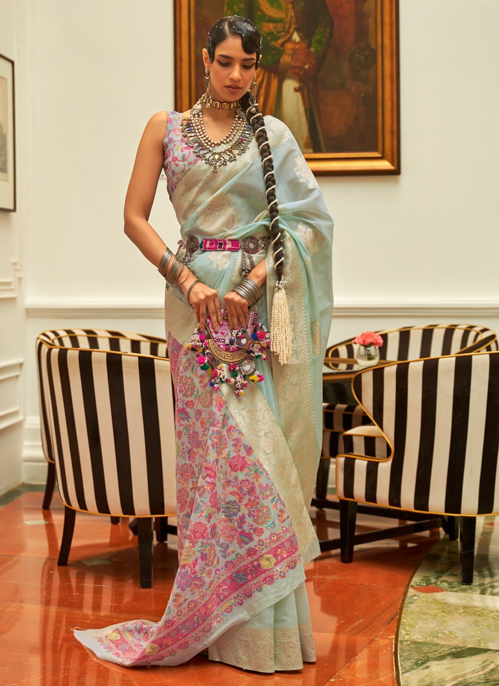 Classic Weaving Zari Art Silk Saree - S3684
