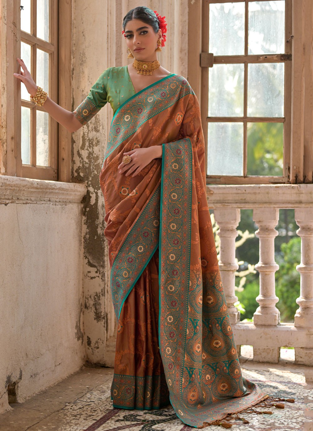 Classic Saree Woven Brown Banarasi Silk Saree S13008