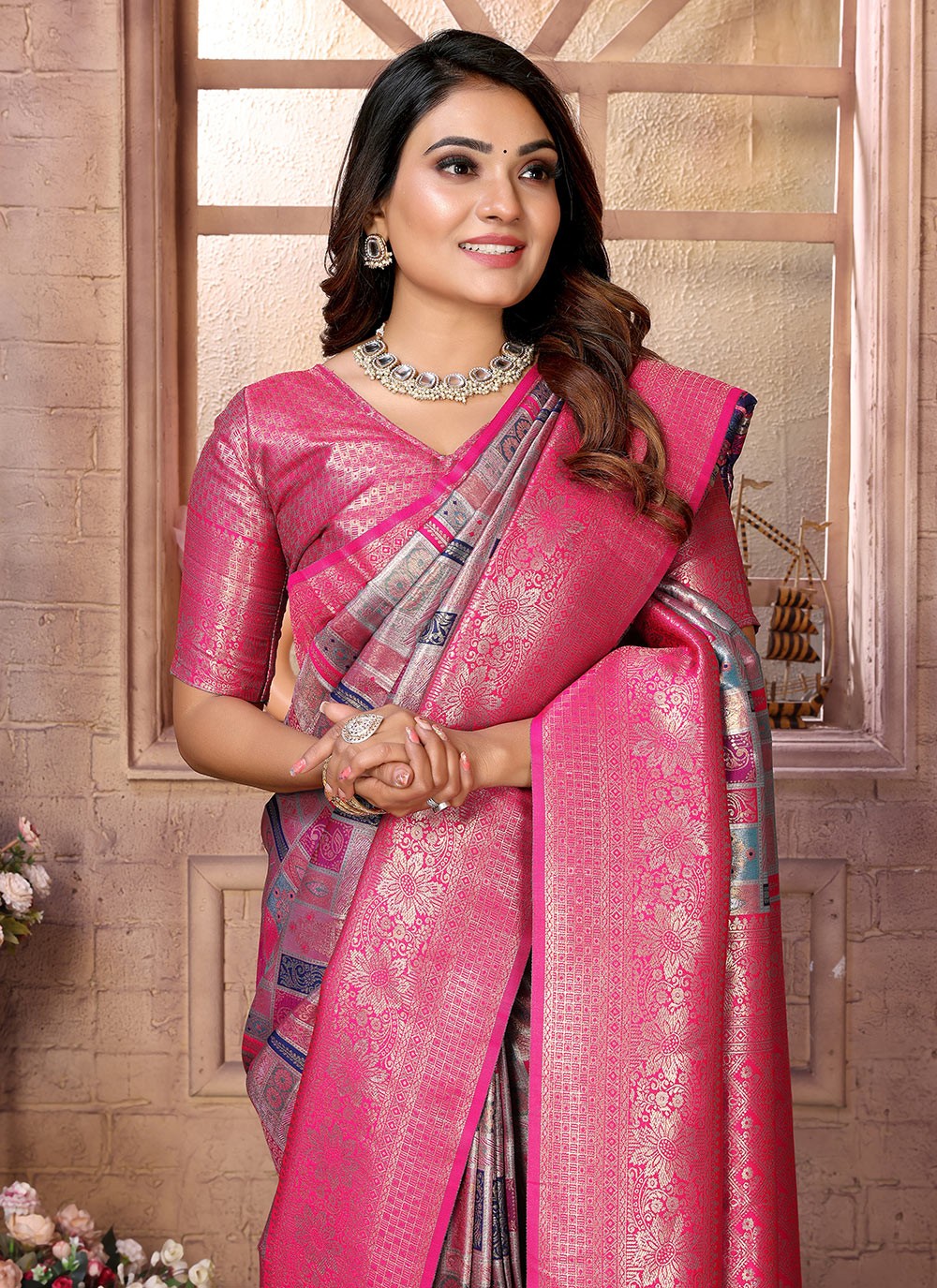 Woven Banarasi Silk Grey Trendy Saree S15060