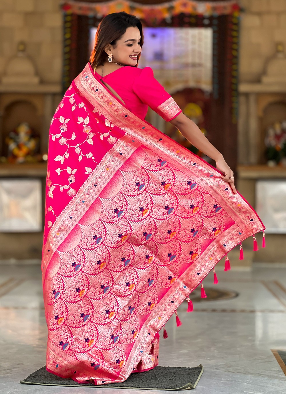 Pink Banarasi Silk Contemporary Saree Jacquard Work, Woven S16591