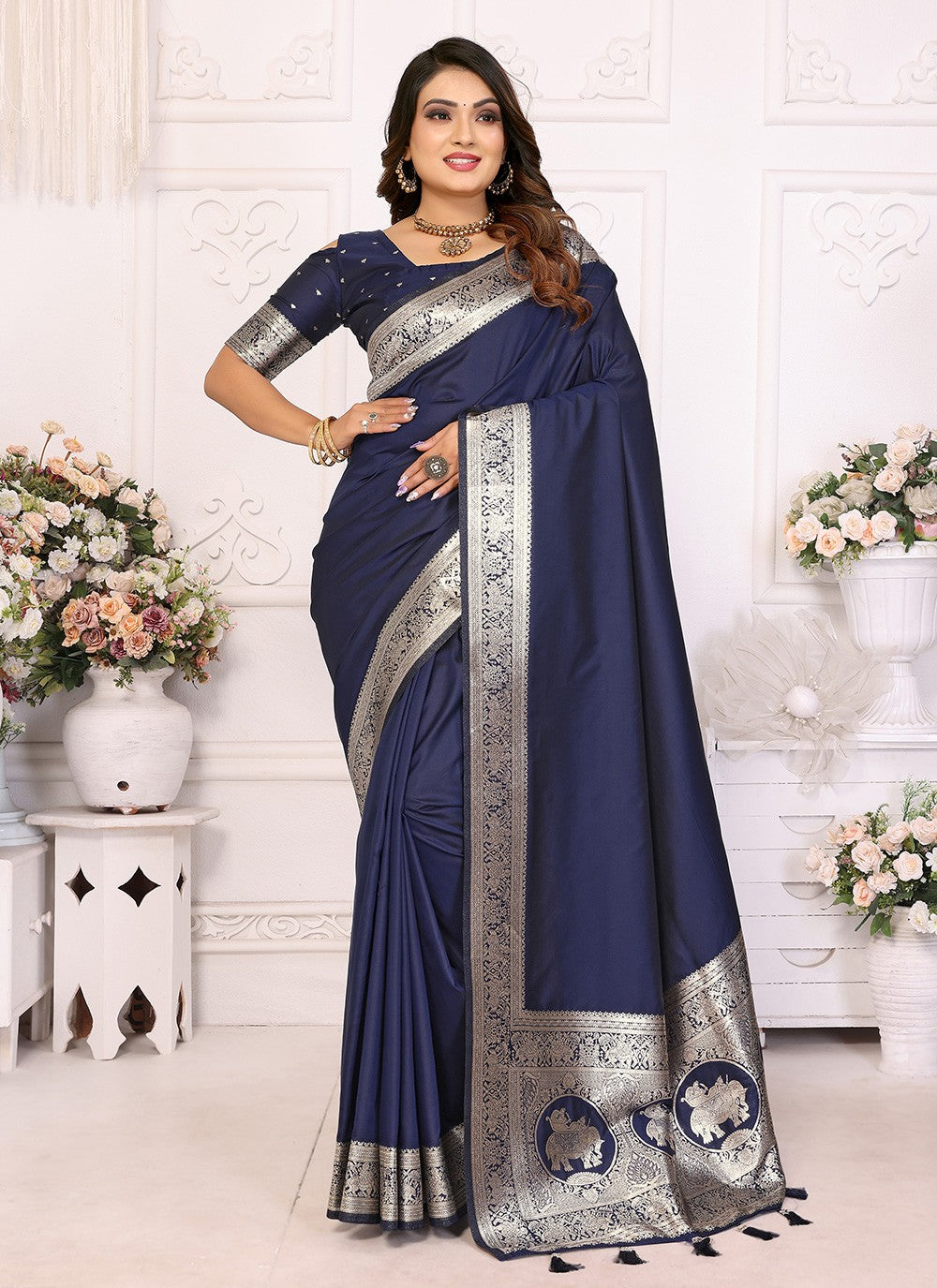 Navy Blue Banarasi Silk Contemporary Saree Jacquard Work, Weaving Zari S17846