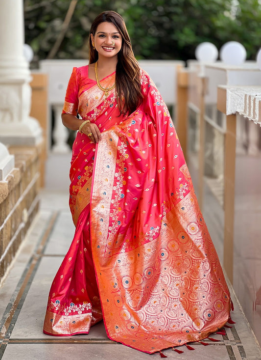 Pink Banarasi Silk Trendy Saree Meenakari, Woven S16650