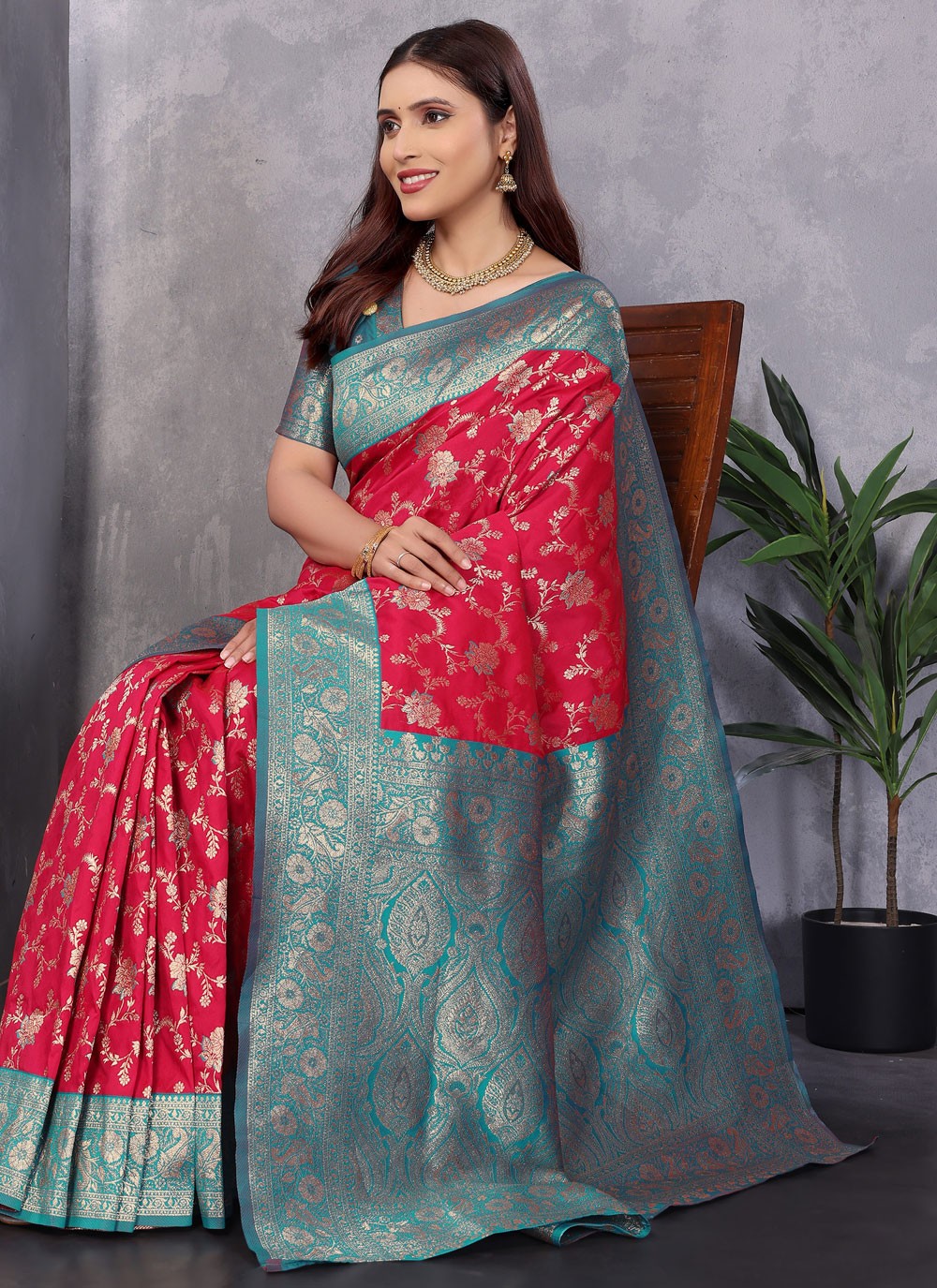 Red Banarasi Silk Classic Saree Weaving Zari S17665