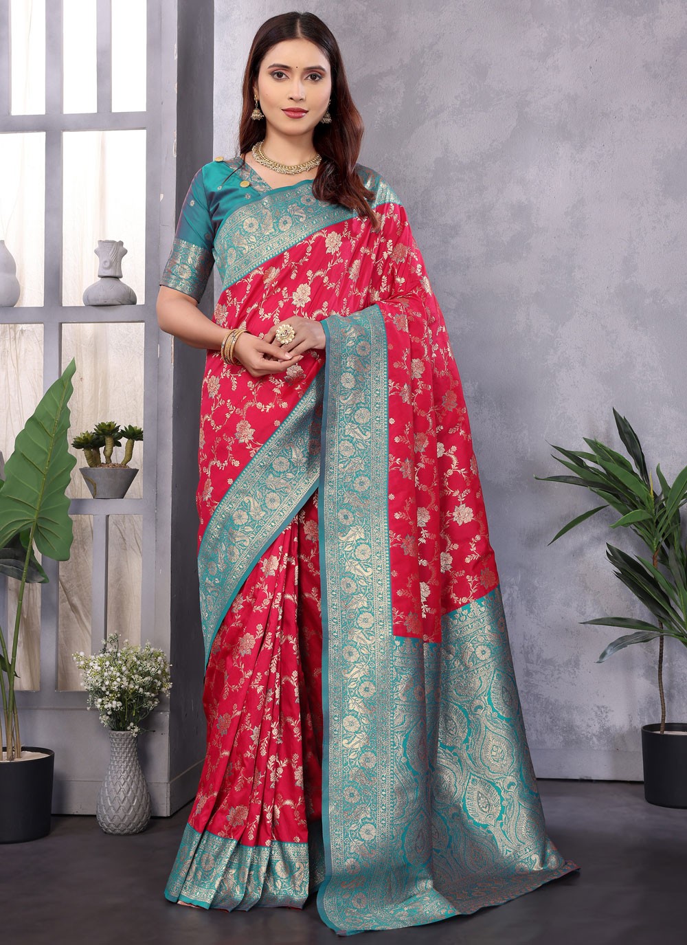 Red Banarasi Silk Classic Saree Weaving Zari S17665