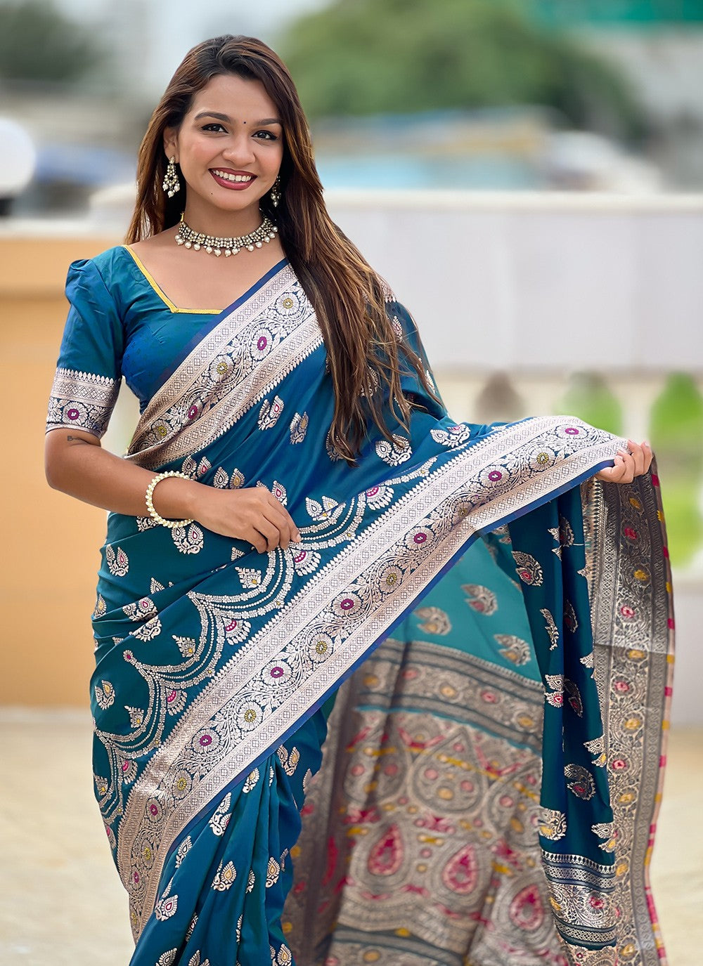 Teal Banarasi Silk Contemporary Saree Jacquard Work, Woven S18534