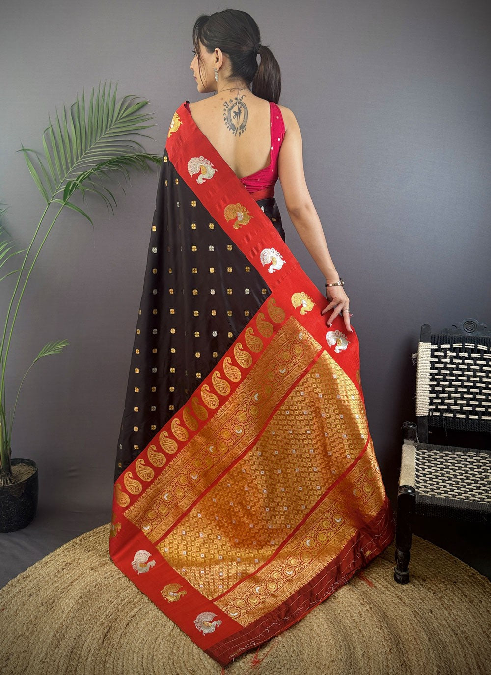Black Banarasi Silk Traditional Saree Weaving Zari S17672