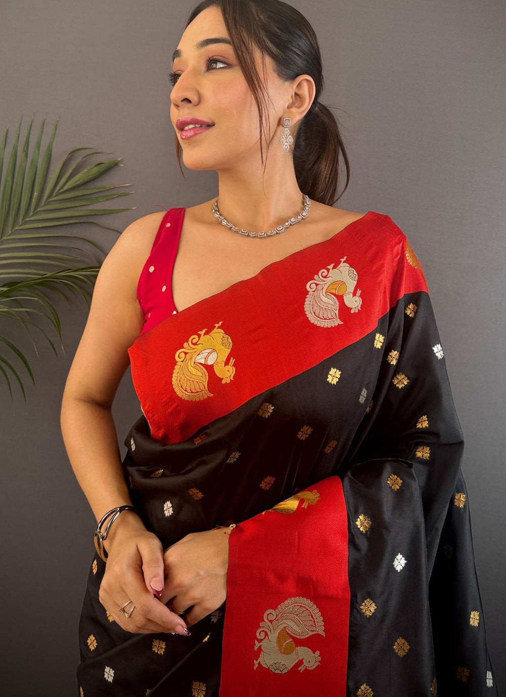 Black Banarasi Silk Traditional Saree Weaving Zari S17672