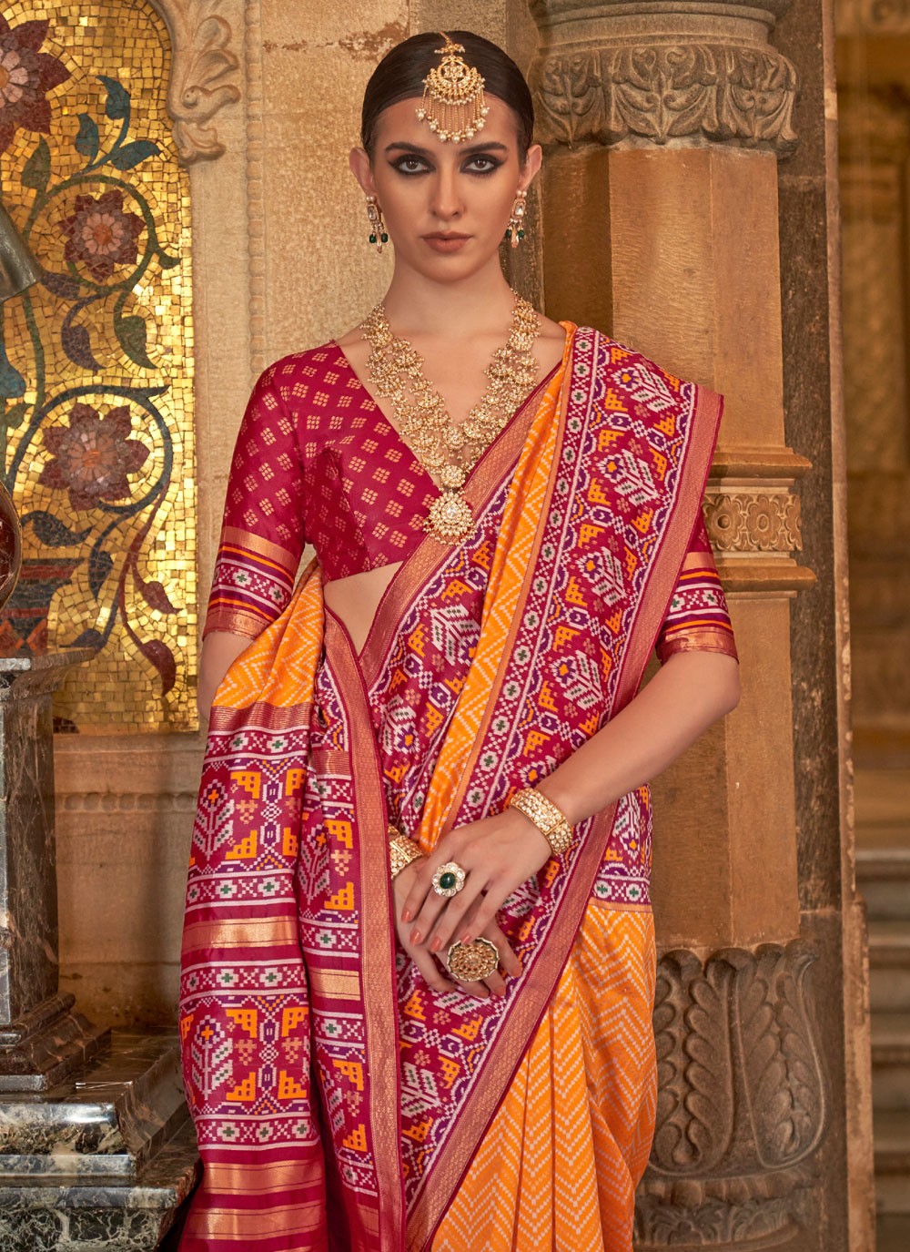 Classic Weaving Zari Banarasi Silk Saree - S3956