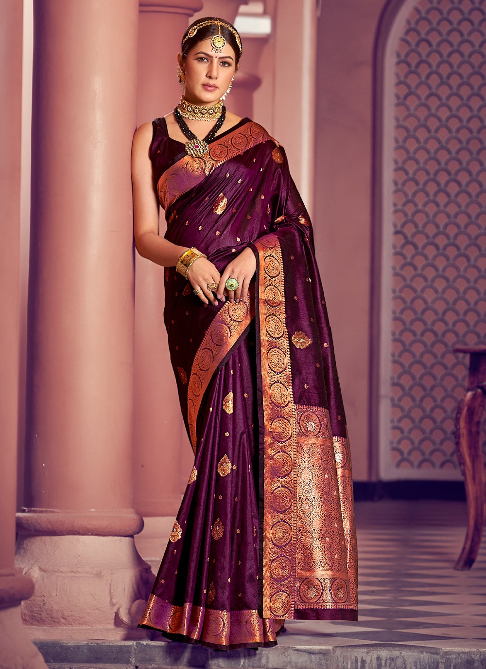 Classic Weaving Zari Banarasi Silk Saree - S2642