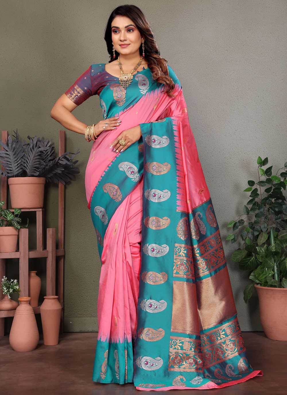 Pink Banarasi Silk Classic Saree Weaving Zari S17615