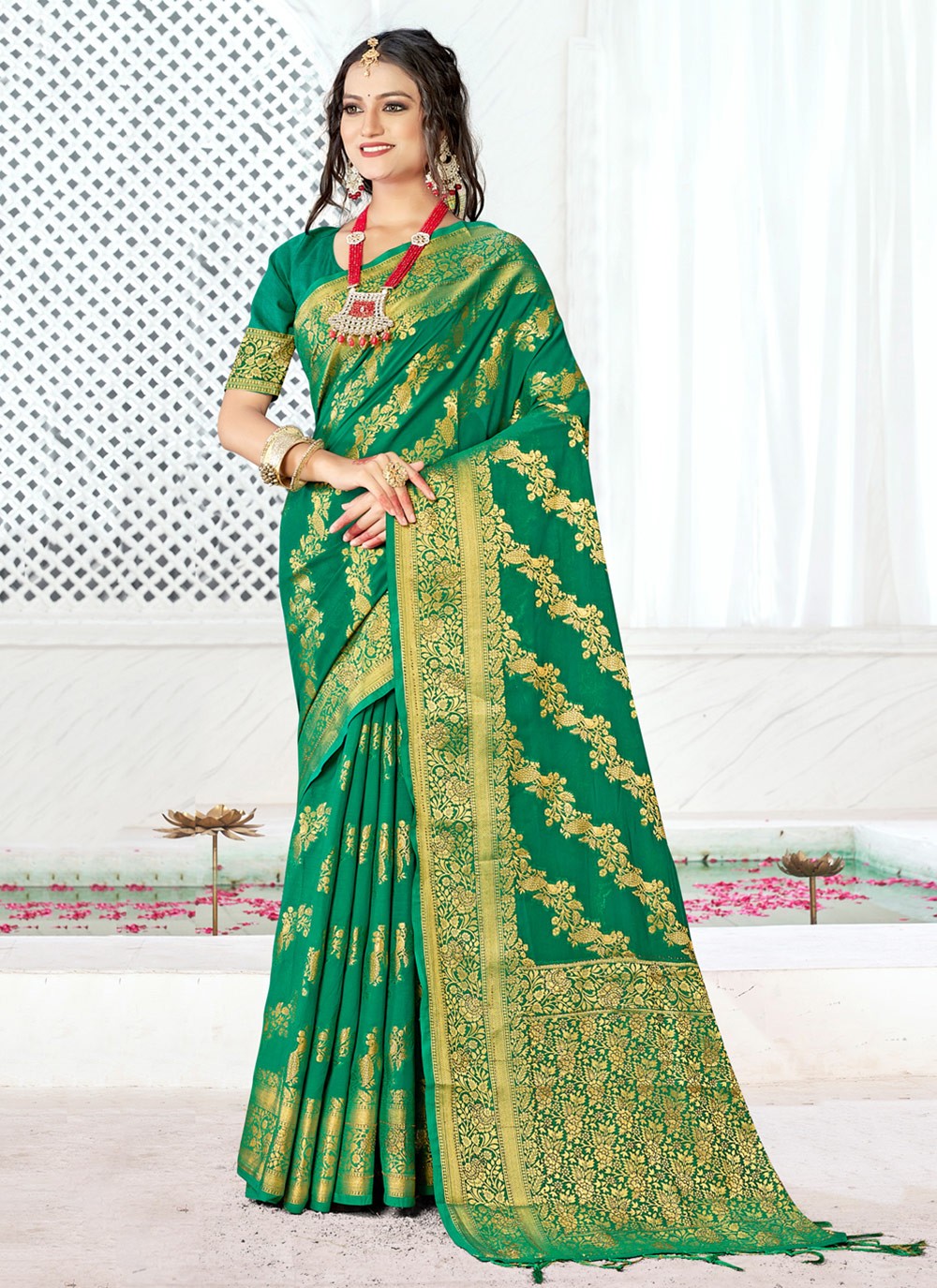 Traditional Weaving Zari Banarasi Silk Saree - S3469