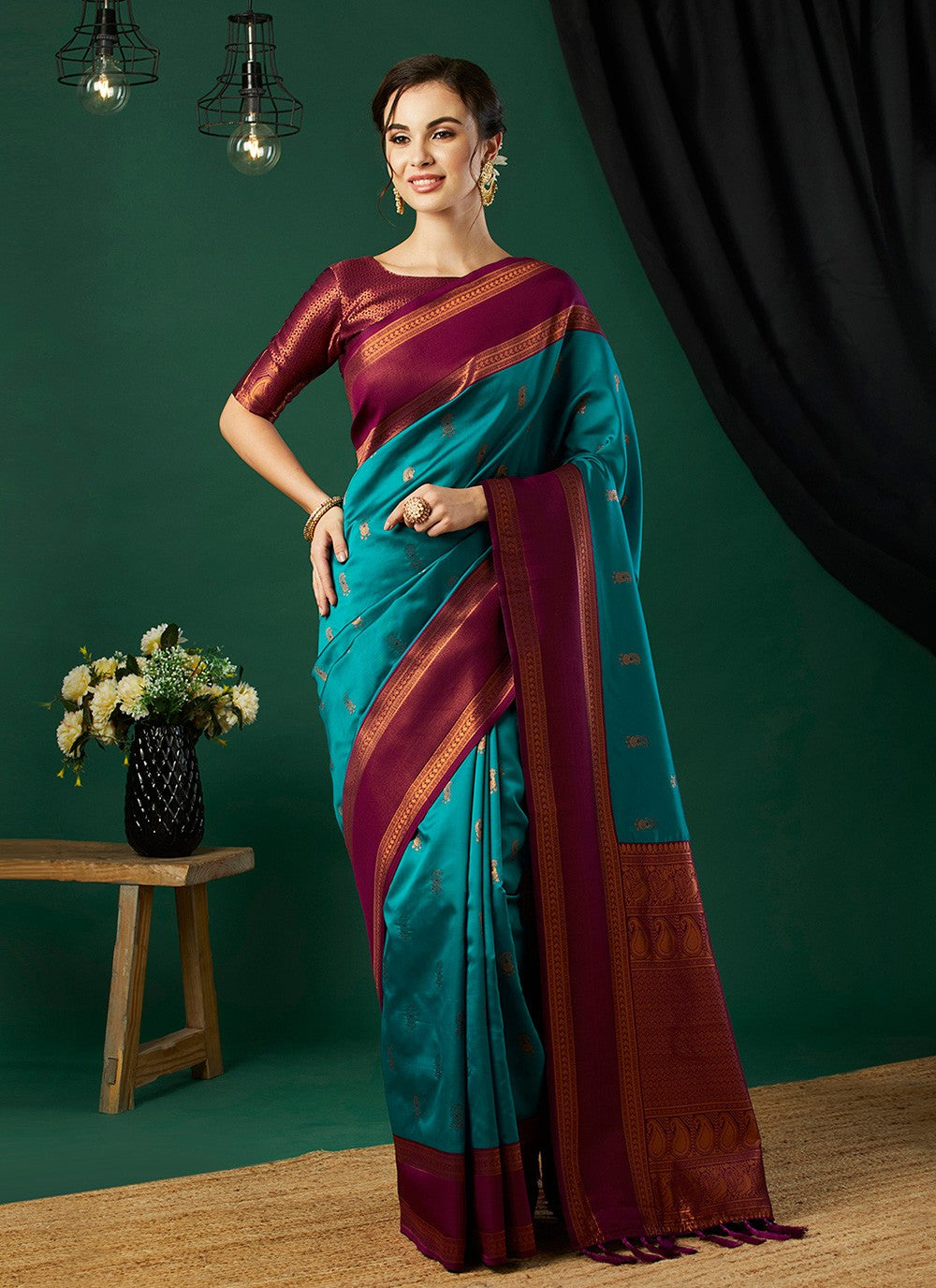 Trendy Saree Woven Aqua Blue Banarasi Silk Saree S12507