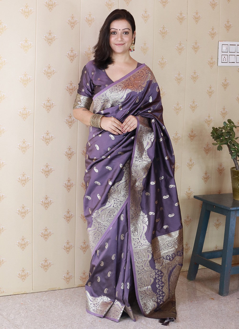 Grey Banarasi Silk Classic Saree Woven S19466
