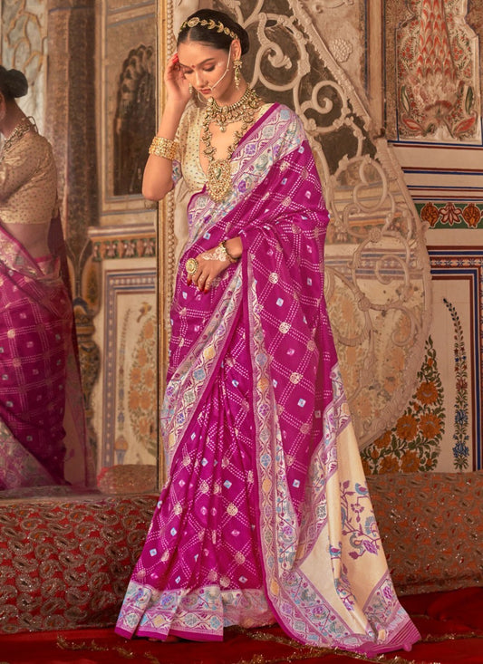 Bandhej Silk Hot Pink Traditional Saree S15502