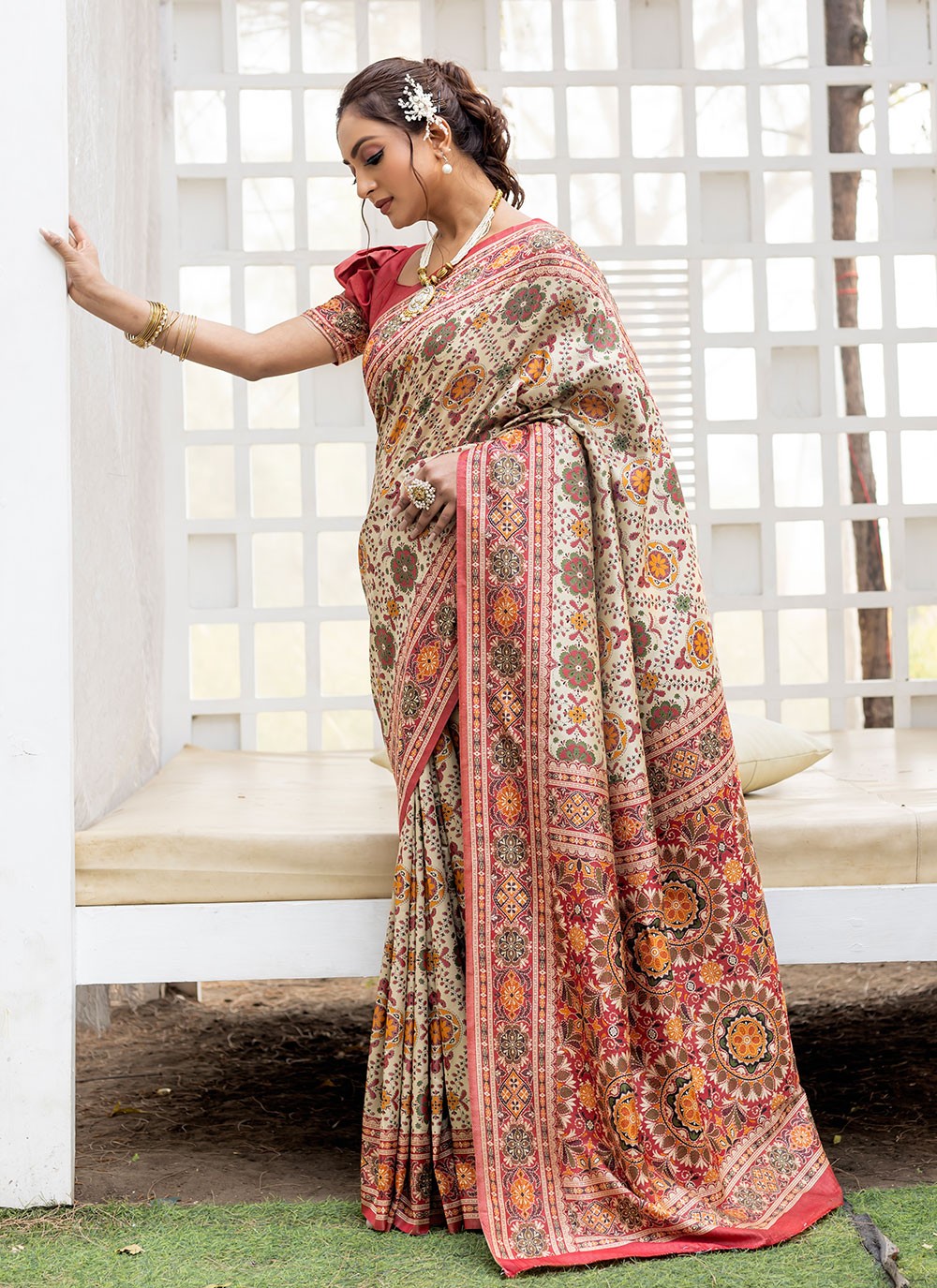 Printed Silk Beige Saree S14784