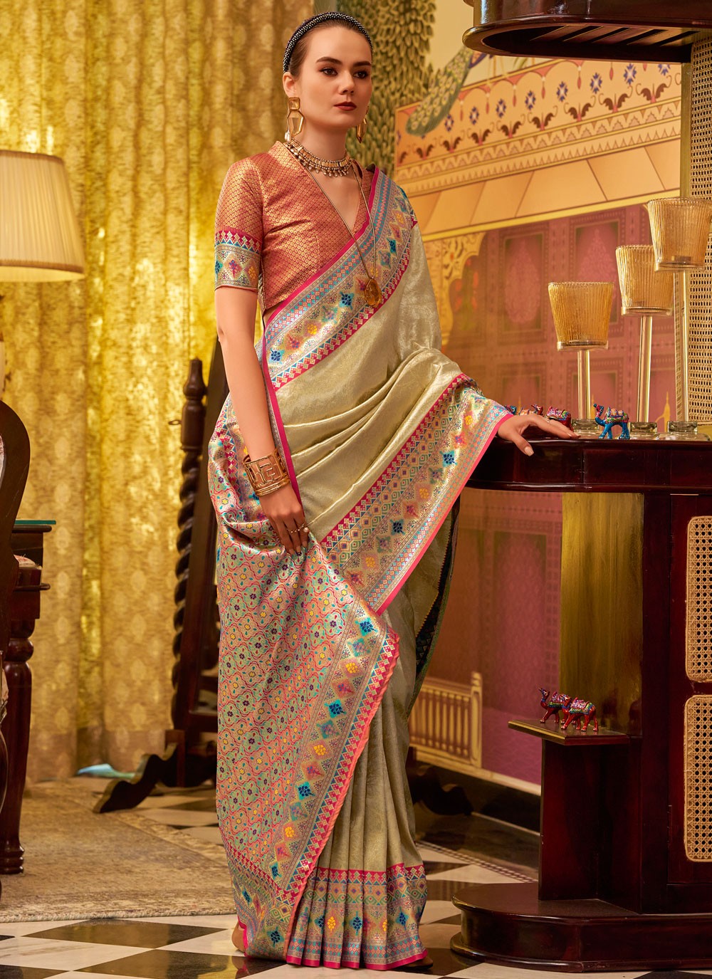 Weaving Zari Silk Beige Saree S14623