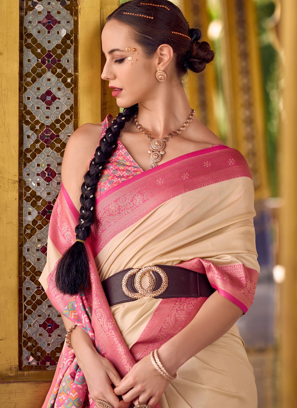 Beige Silk Trendy Saree Weaving Zari, Zari S16160
