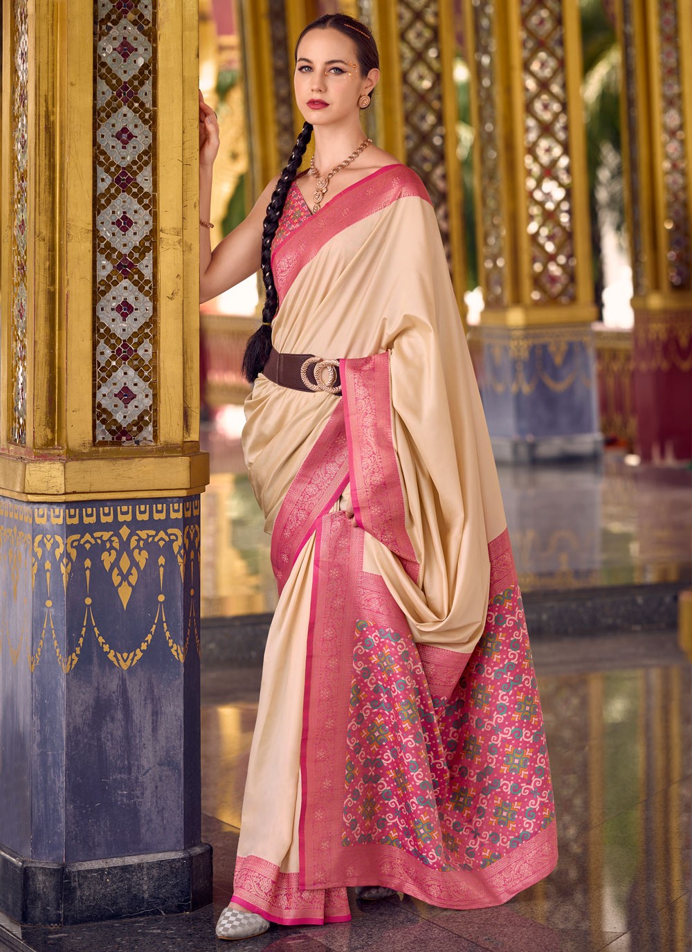 Beige Silk Trendy Saree Weaving Zari, Zari S16160