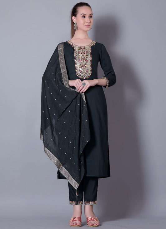 Pant Style Suit Embroidered Black T7113