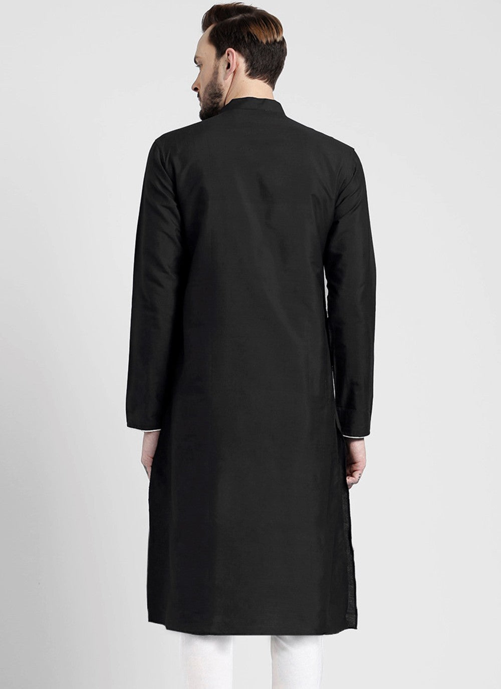Embroidered Blended Cotton Black Kurta - M6172