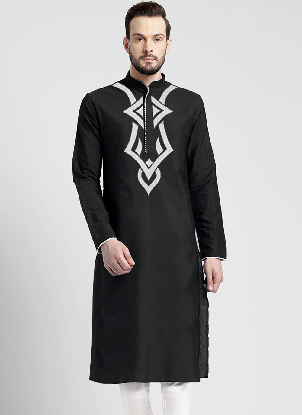 Embroidered Blended Cotton Black Kurta - M6172