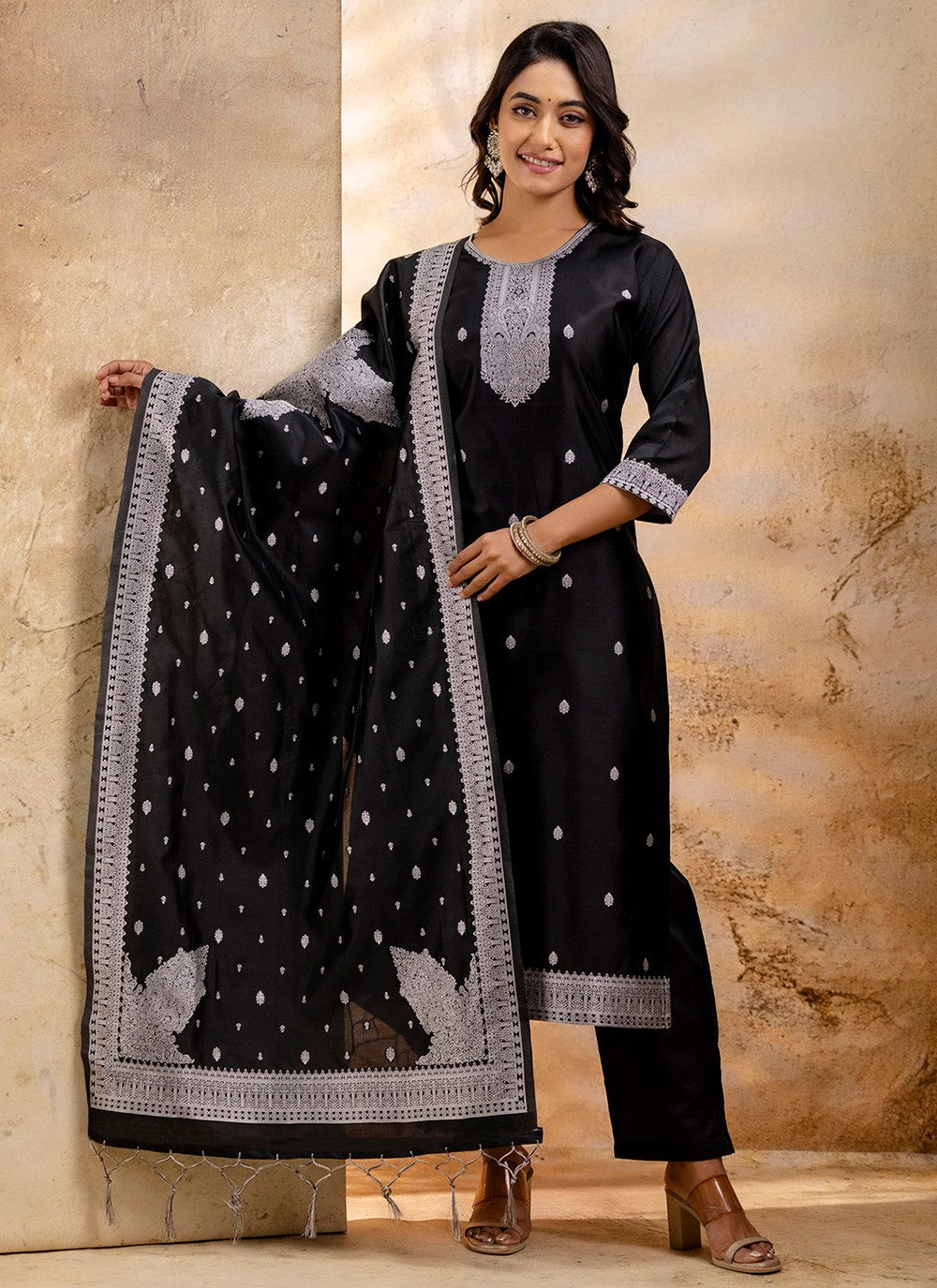 Salwar Suit Jacquard Work, Weaving Zari Black T7354