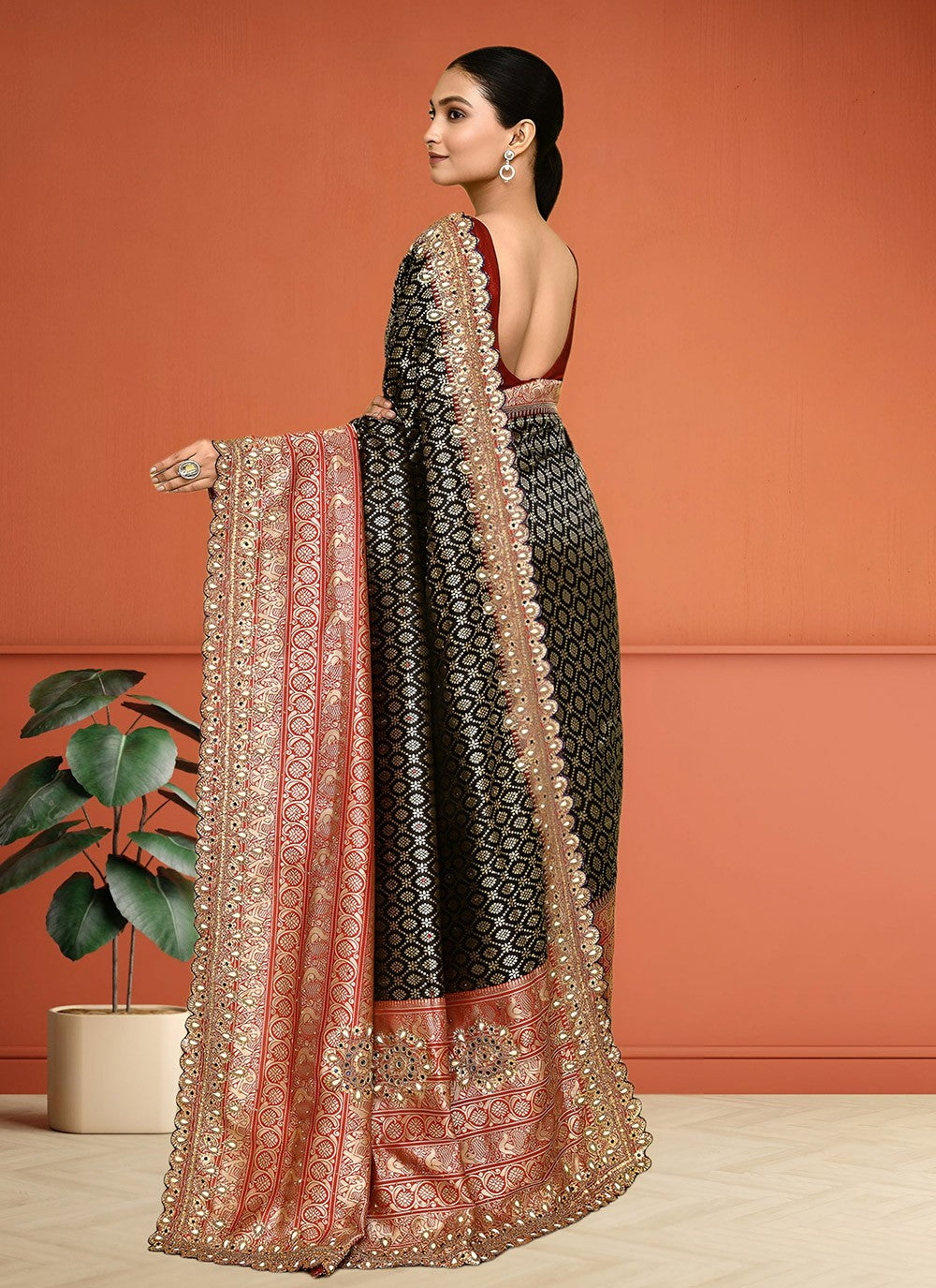 Hand Embroidery Kanjivaram Silk Black Saree S14286