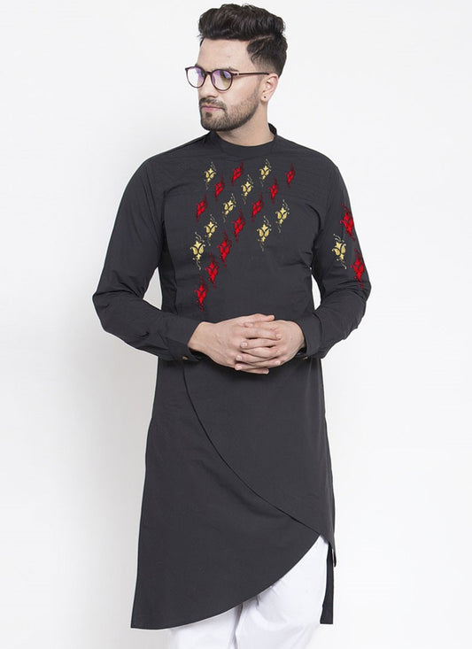 Embroidered Cotton Black Kurta - M2339
