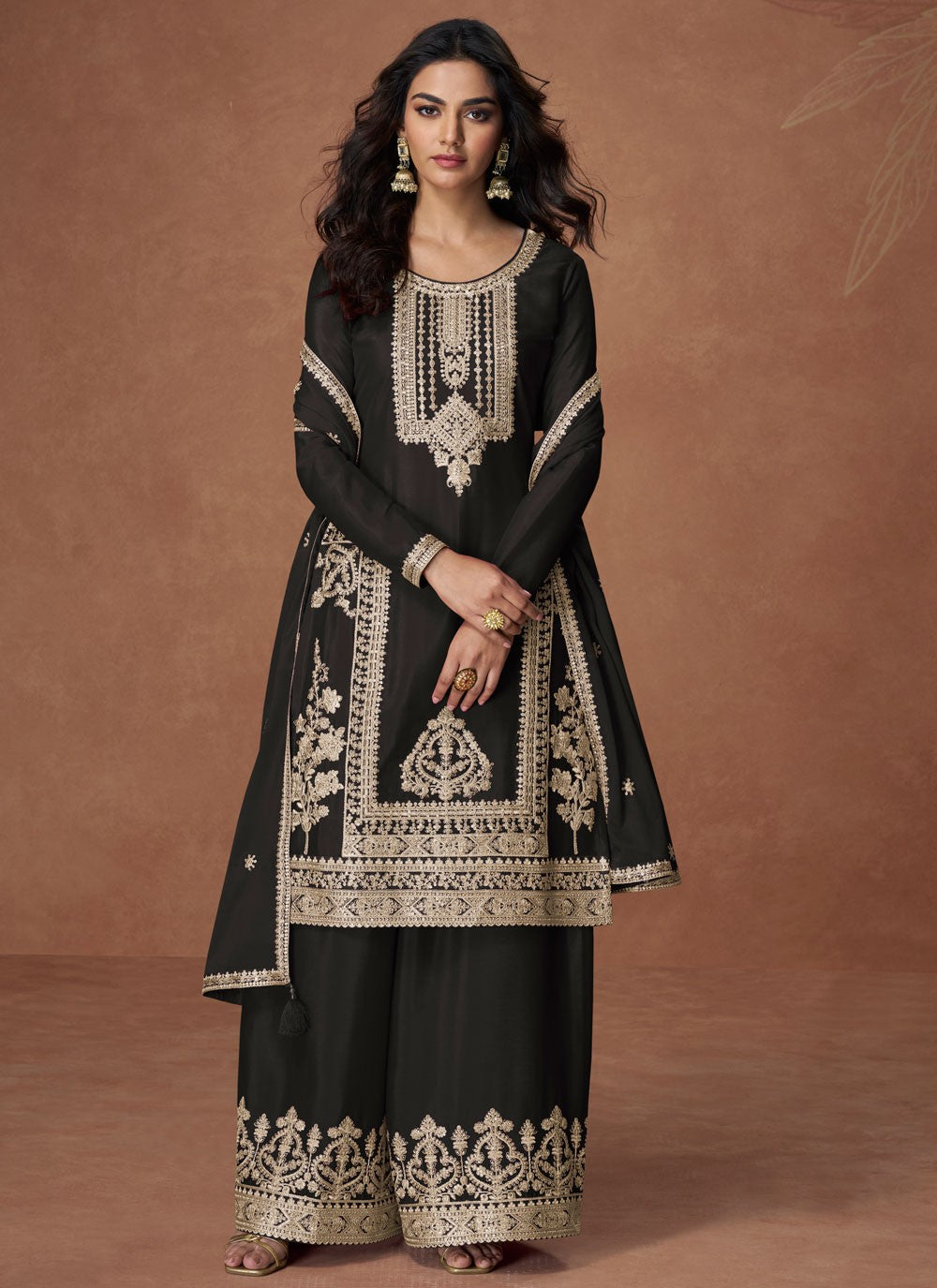 Palazzo Suit Embroidered, Zari Black T7725