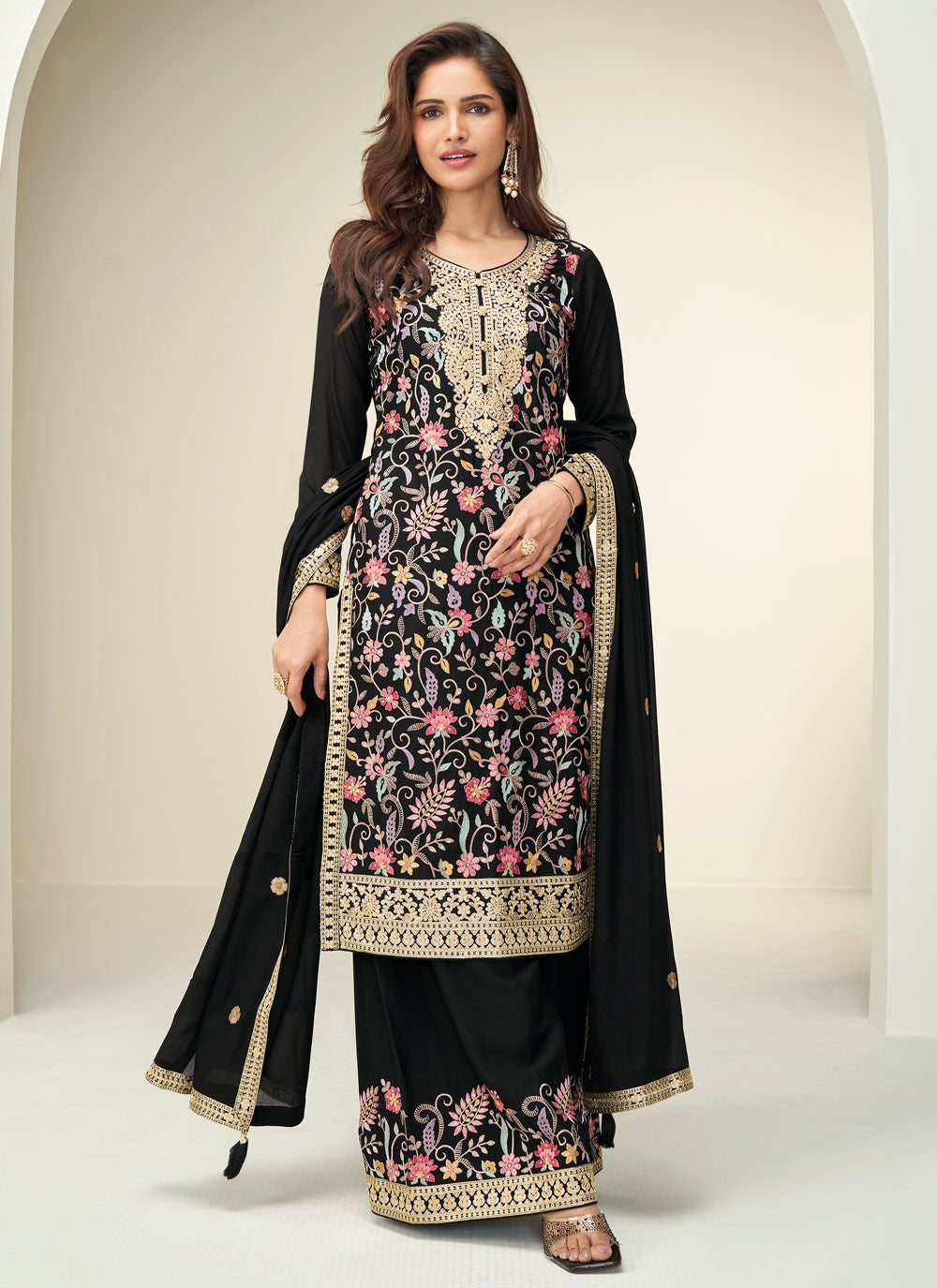 Palazzo Suit Embroidered Black T8582