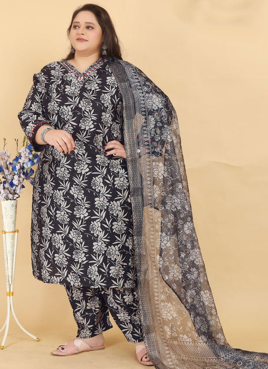Salwar Suit Hand Embroidery Black Viscose T5190